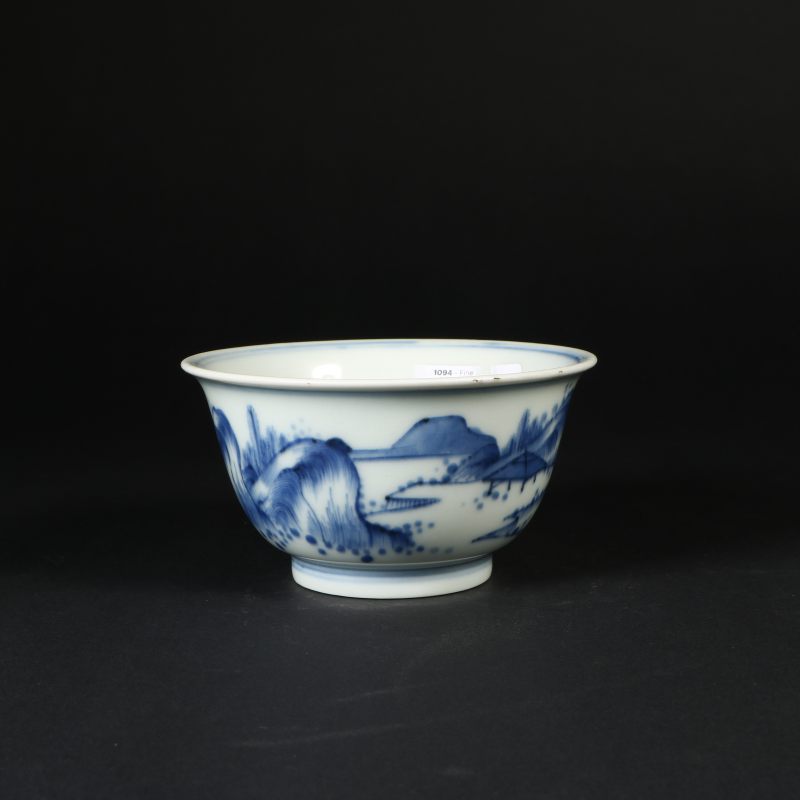 清康熙 青花披麻皴山水纹压手杯 - 图3
