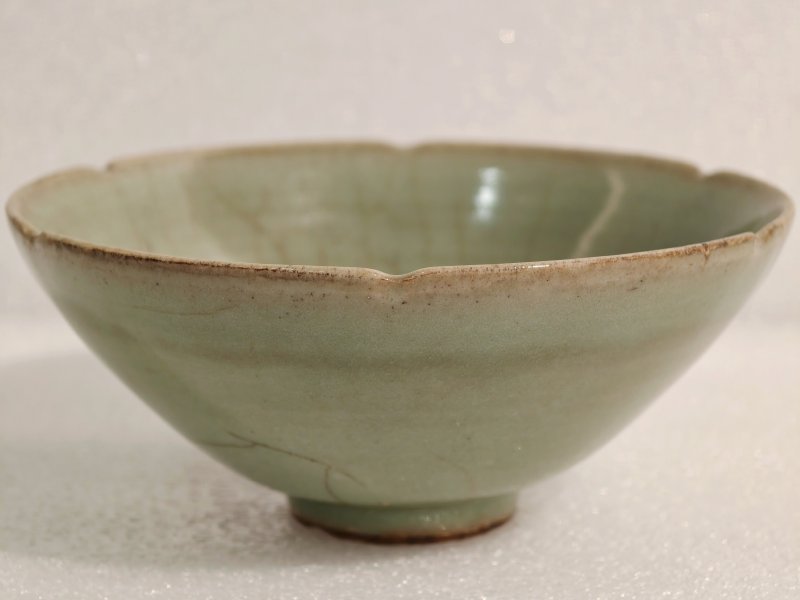 宋 龙泉窑粉青釉花口碗 - 图5