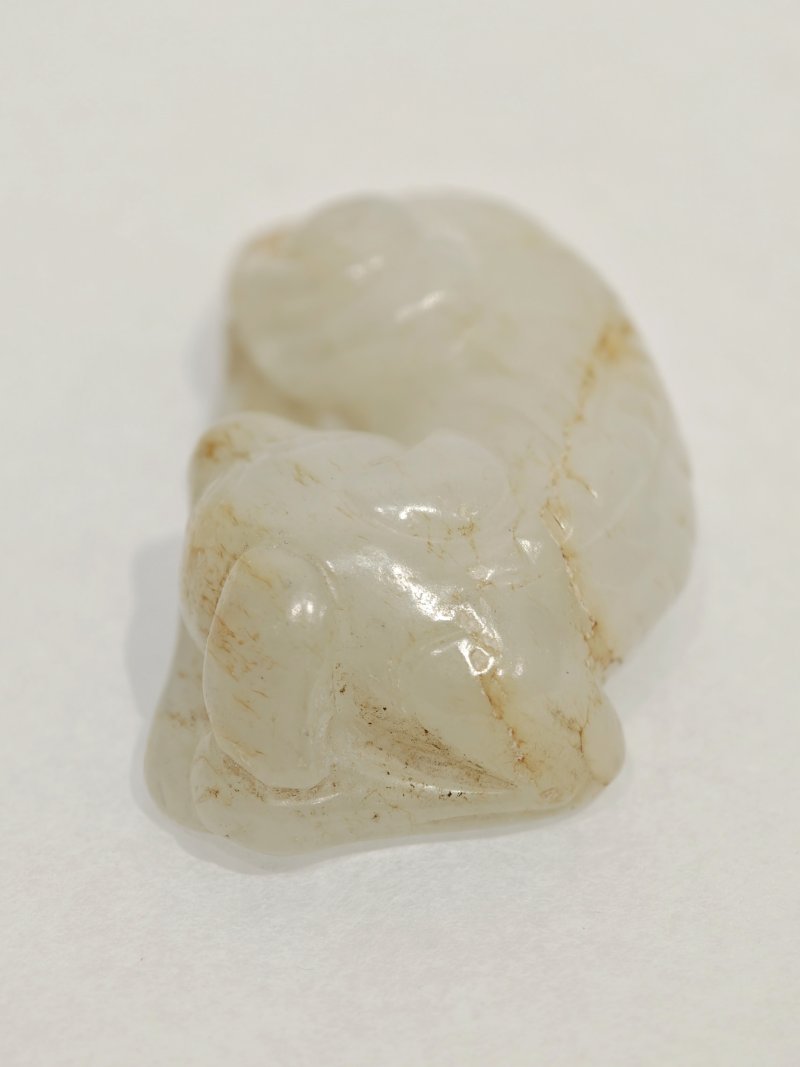宋或元 白玉雕卧犬 - 图3