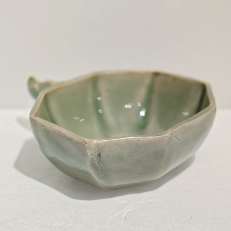 宋 青釉龙柄八方杯 - 图5