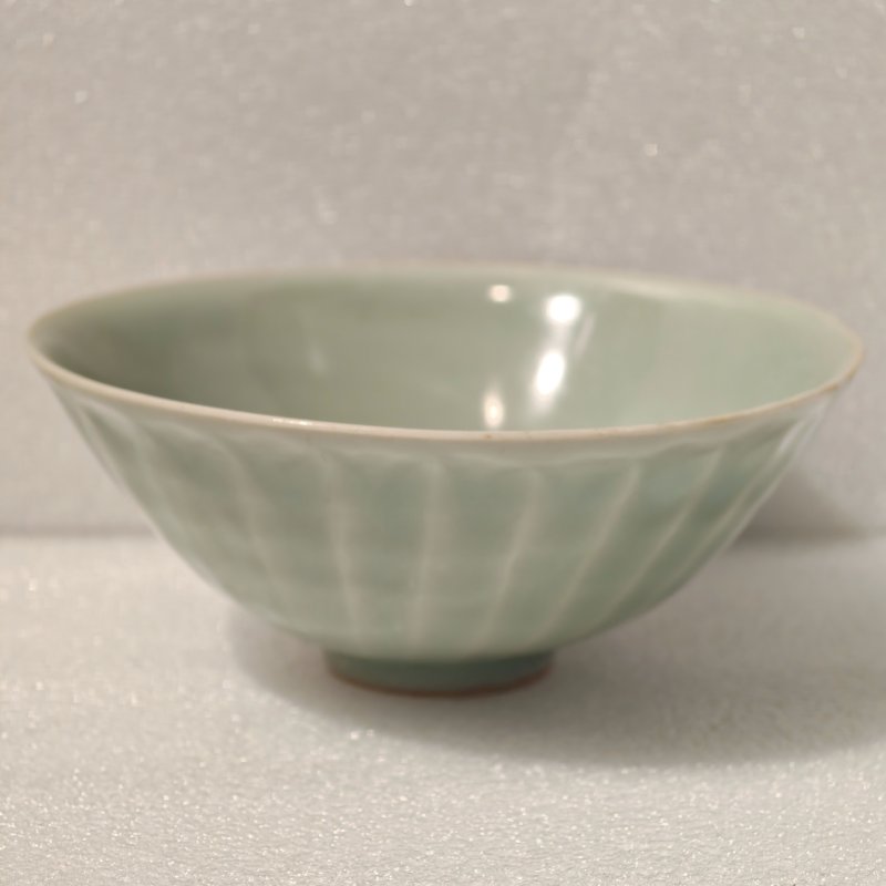 元 龙泉窑粉青釉莲瓣撇口碗 - 图4