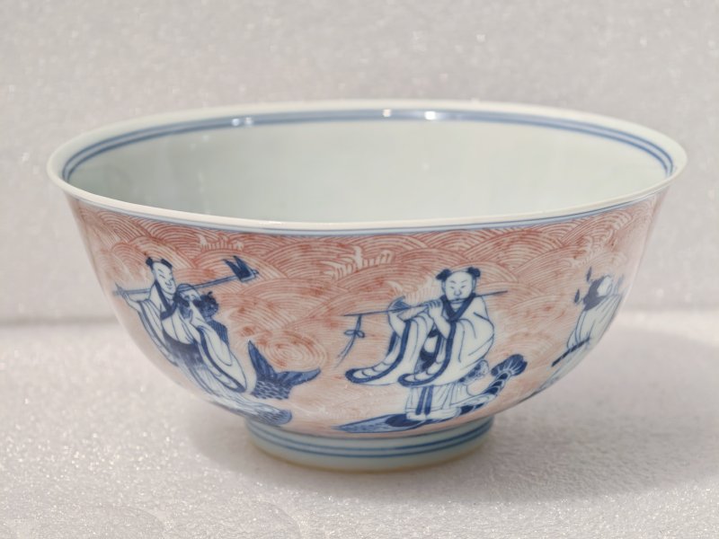 清乾隆 青花釉里红八仙纹碗 - 图4