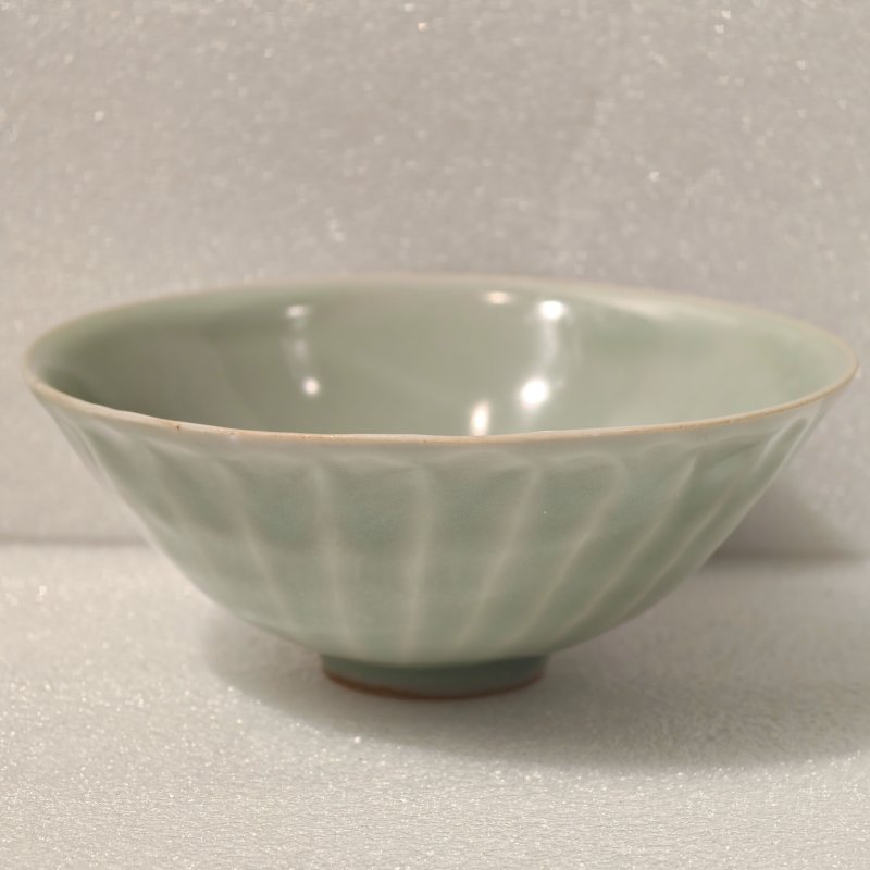 元 龙泉窑粉青釉莲瓣撇口碗 - 图5