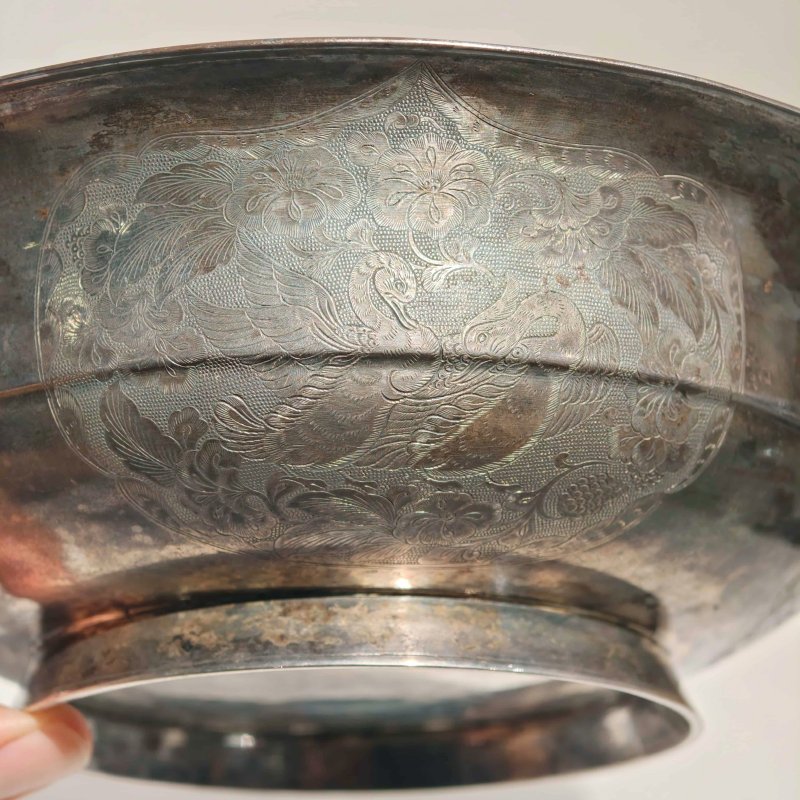 唐 银錾刻开光花鸟纹折腰碗 - 图11
