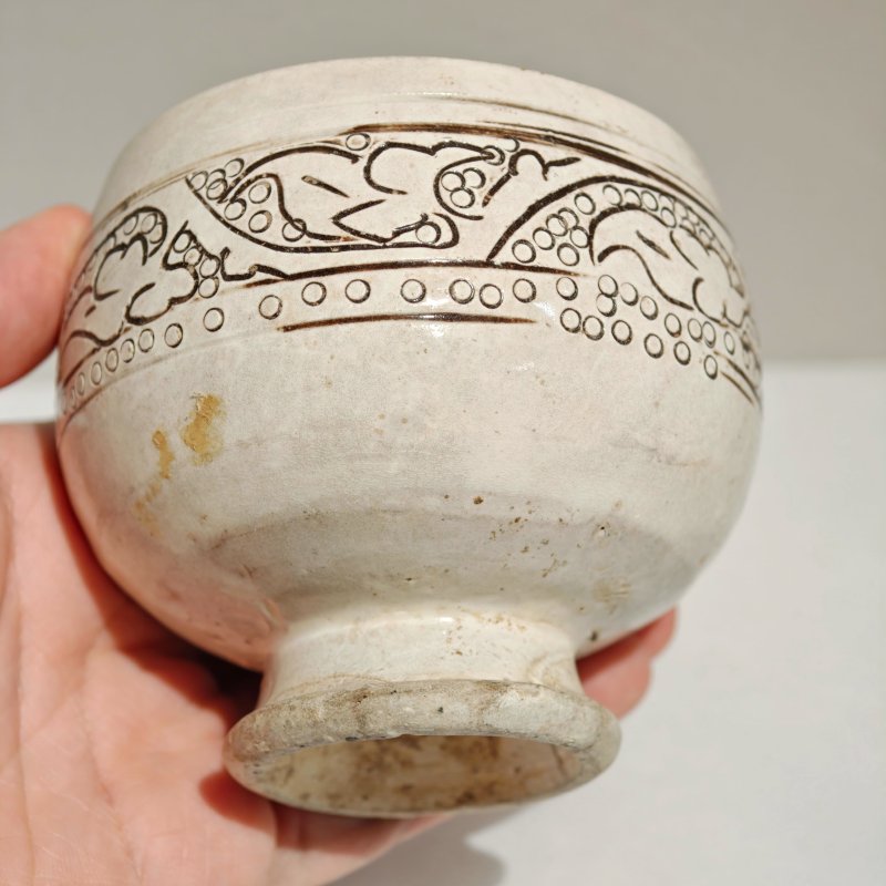 宋 登封窑白釉珍珠地划花高足杯 - 图9