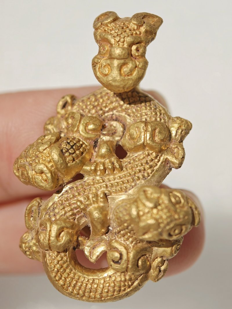 战国 金螭龙带钩 - 图7