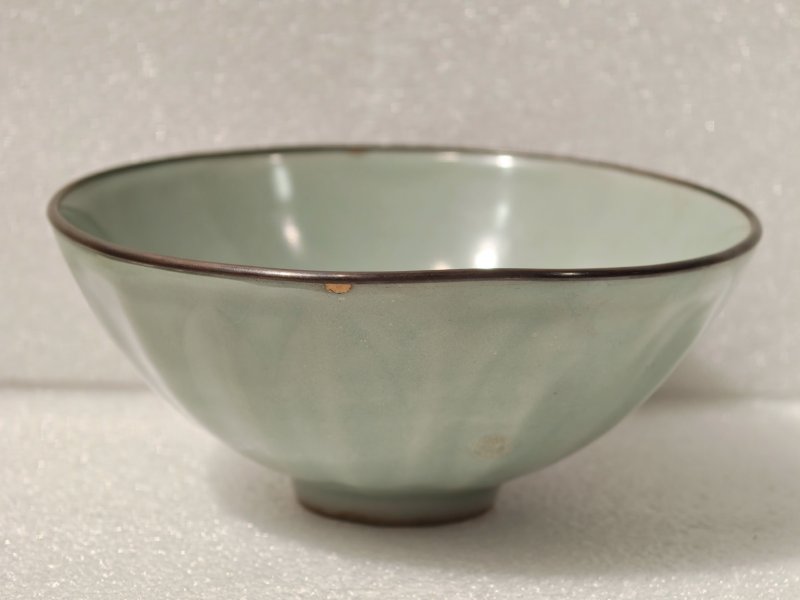 宋 龙泉窑粉青釉莲瓣碗 - 图6