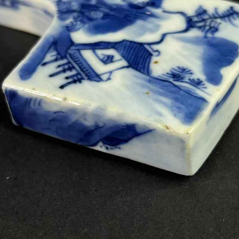 清中期 青花山水纹盖盒 - 图6