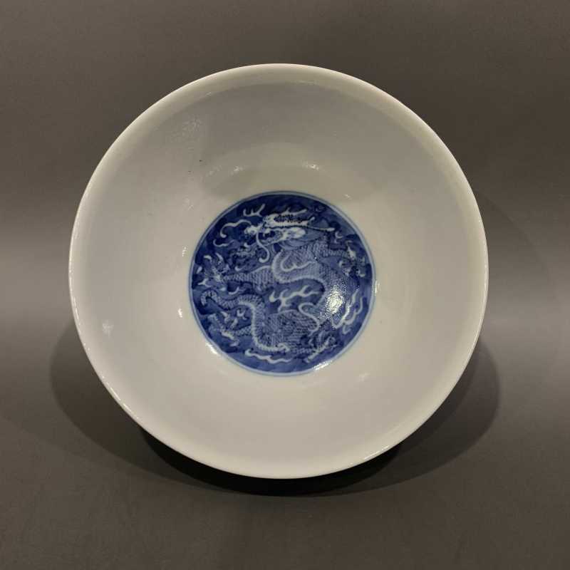 清 青花留白龙纹碗 - 图5