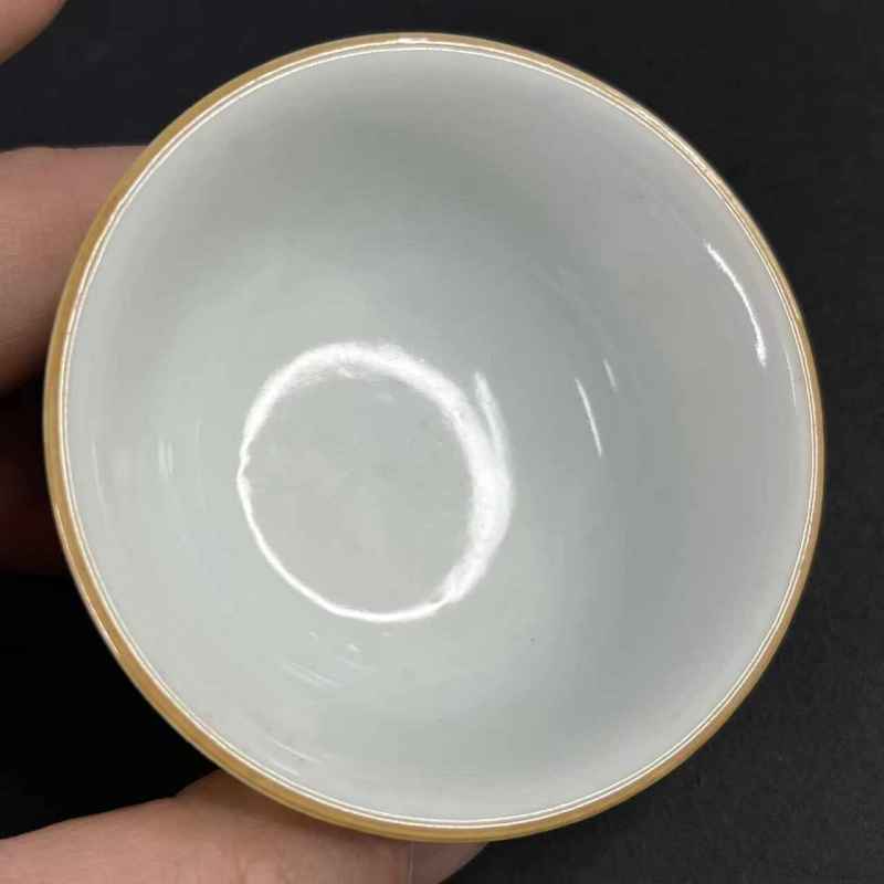 清乾隆 黄釉轧道压手杯 - 图5