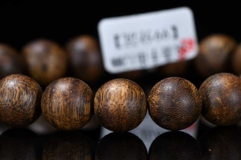  棋楠99沉圆形手串 - 图5