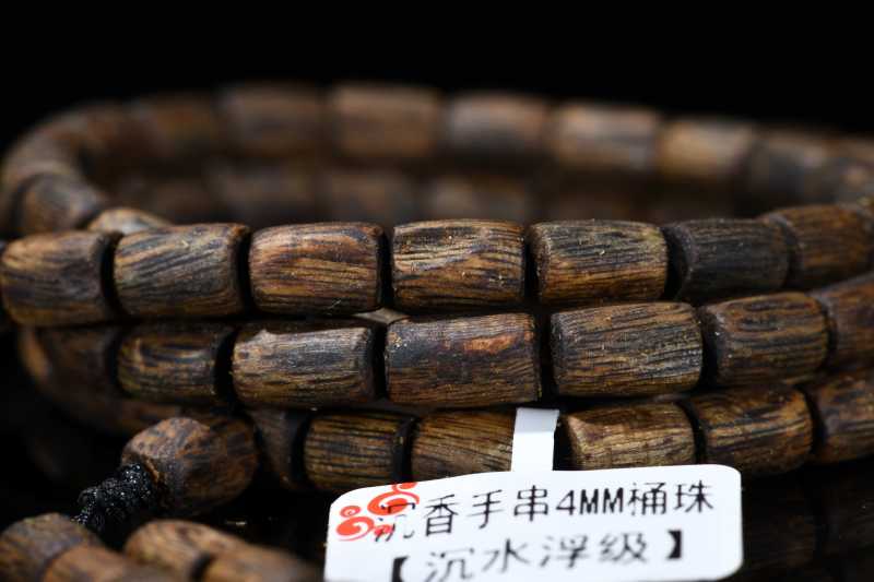  棋楠沉水浮级桶珠多圈手串 - 图4