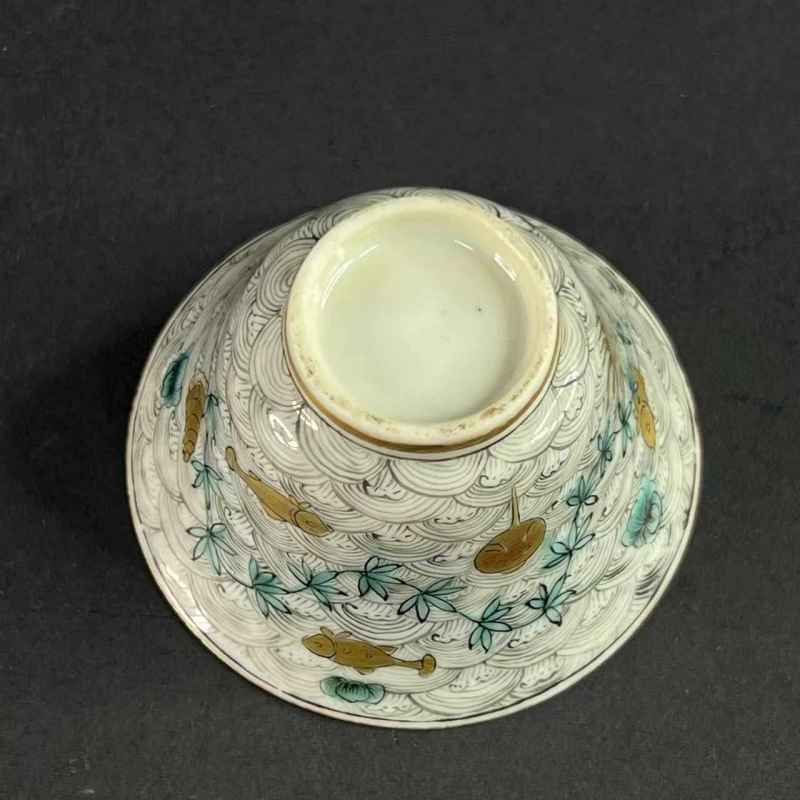 清 粉彩鱼蟹图杯 - 图12
