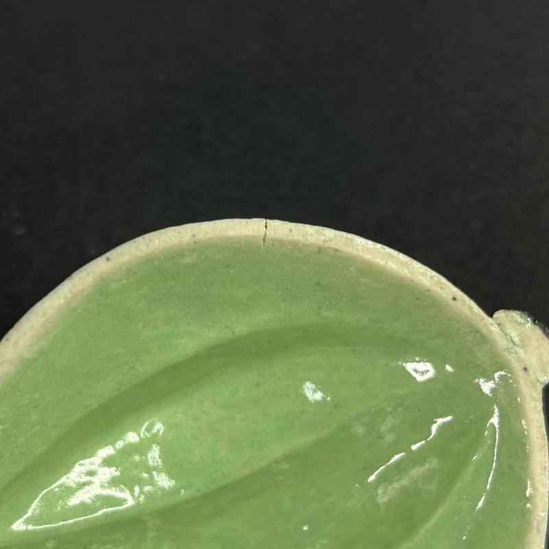 清晚期 粉彩桃形盖盒 - 图10