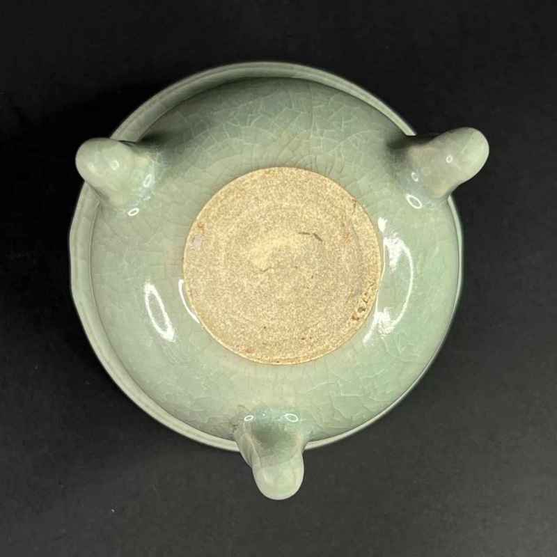 清中期 青釉八卦纹香炉 - 图10
