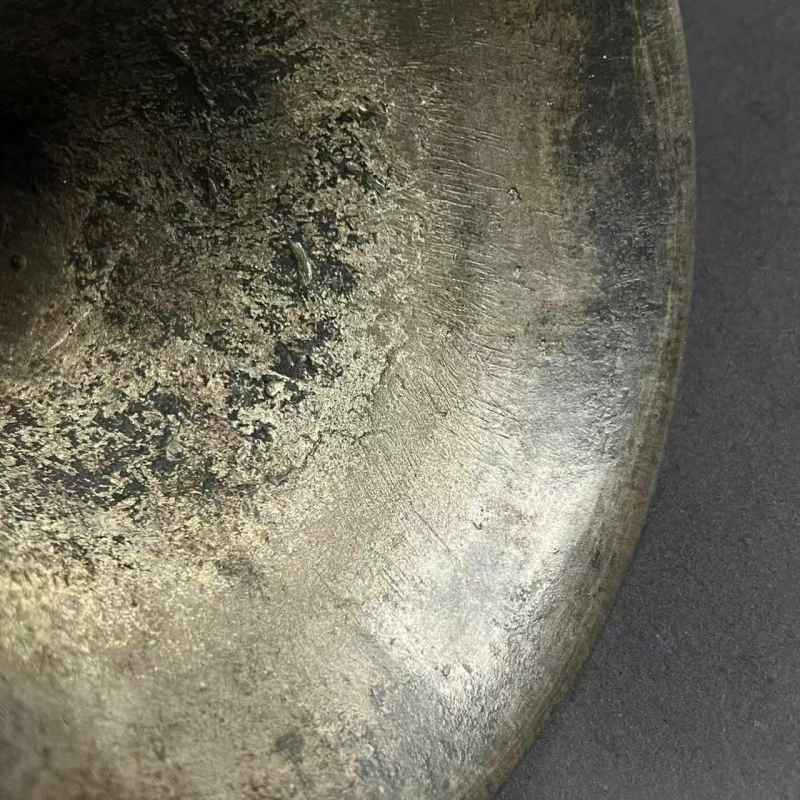明 铜质饕餮纹花觚 - 图5