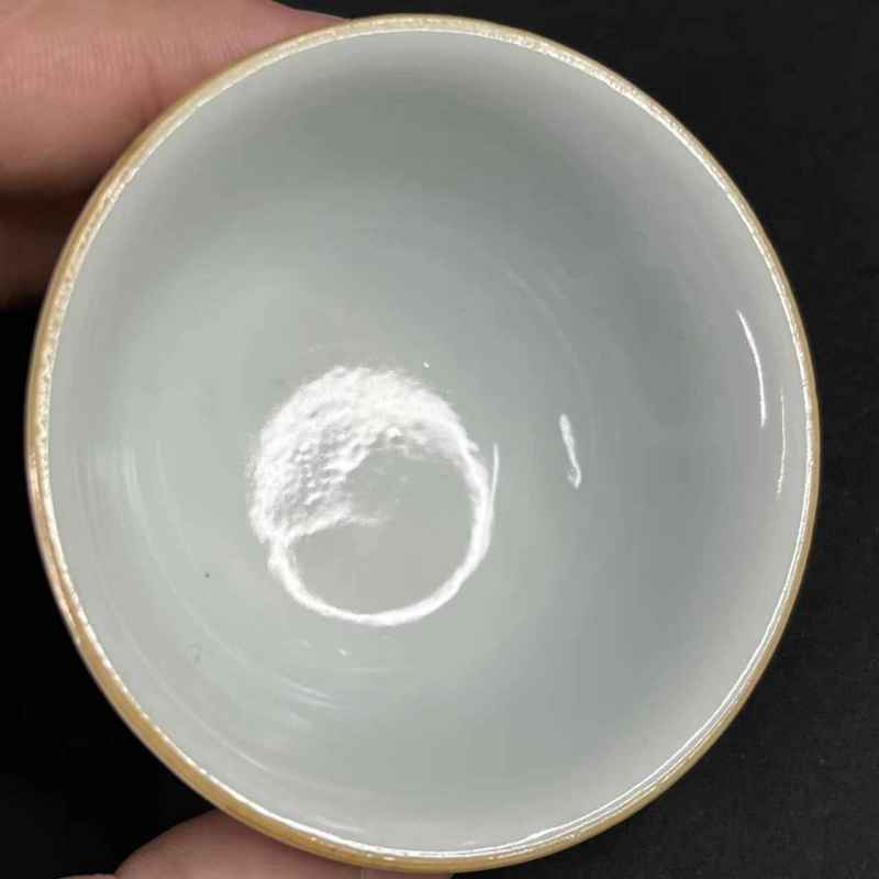 清中期 白轧道花卉压手杯 - 图5