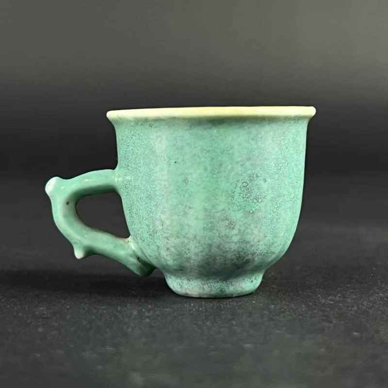 清 炉钧釉小杯