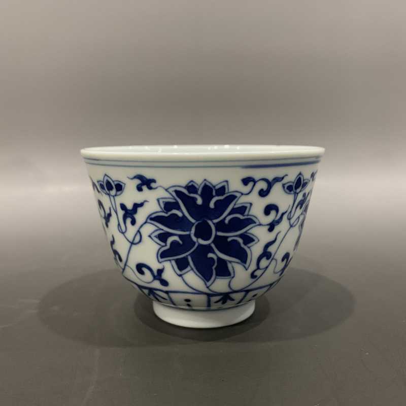清光绪 青花缠枝莲纹杯 - 图4