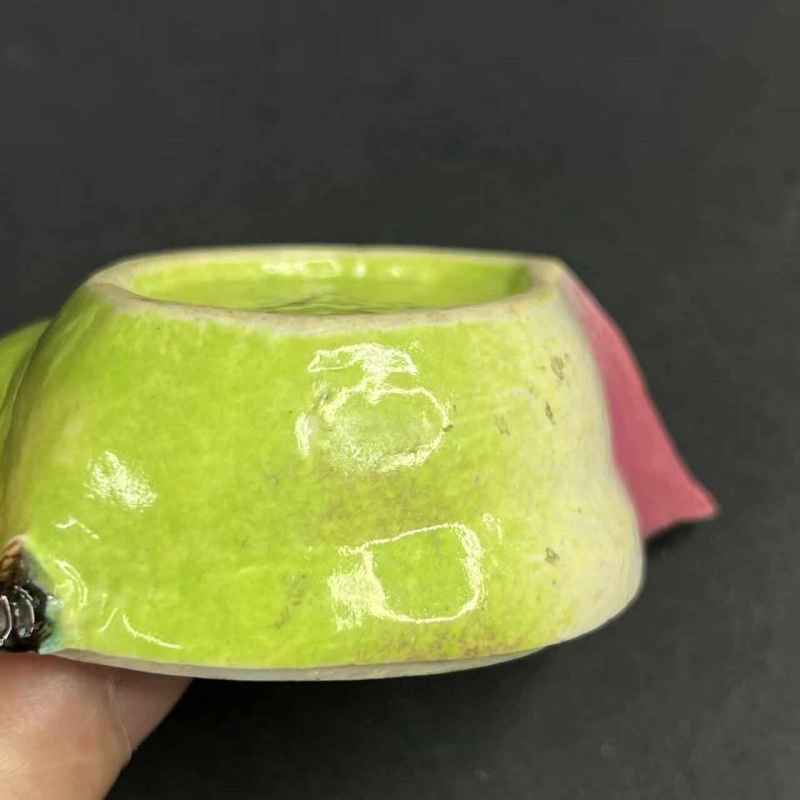 清晚期 粉彩桃形盖盒 - 图18