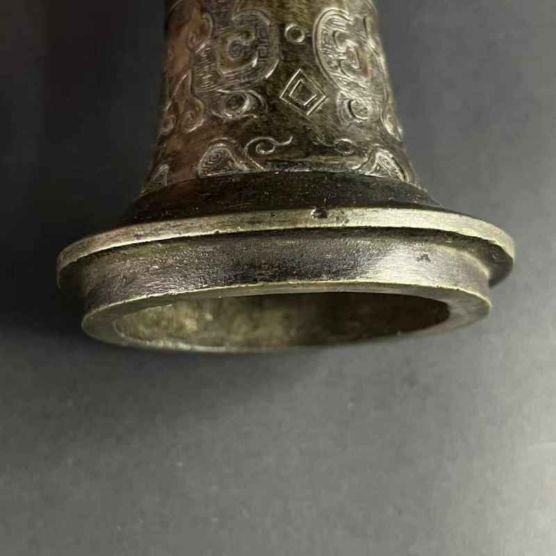 明 铜质饕餮纹花觚 - 图15