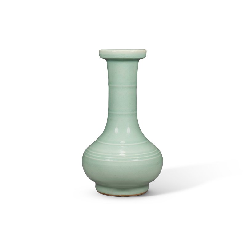 南宋 龍泉窯粉青釉弦紋盤口瓶  SOUTHERN SONG DYNASTY (1127-1279) - 图1