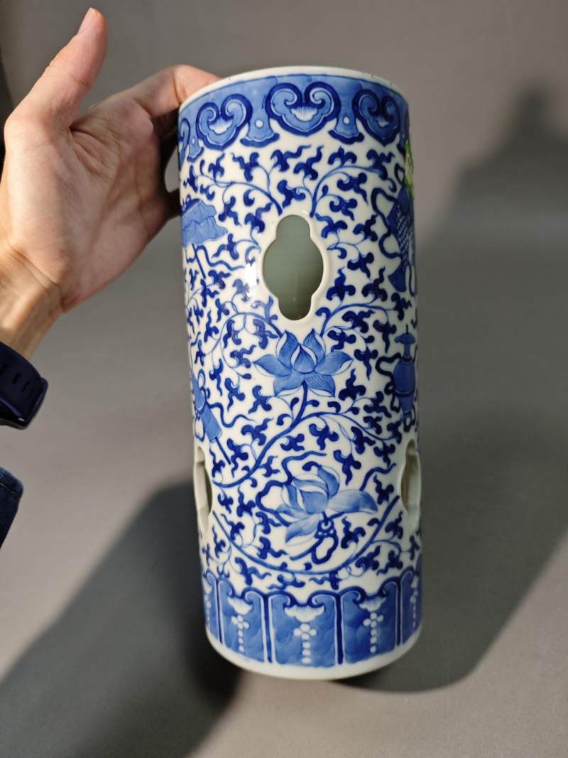    清道光 青花莲托八宝帽筒 - 图4