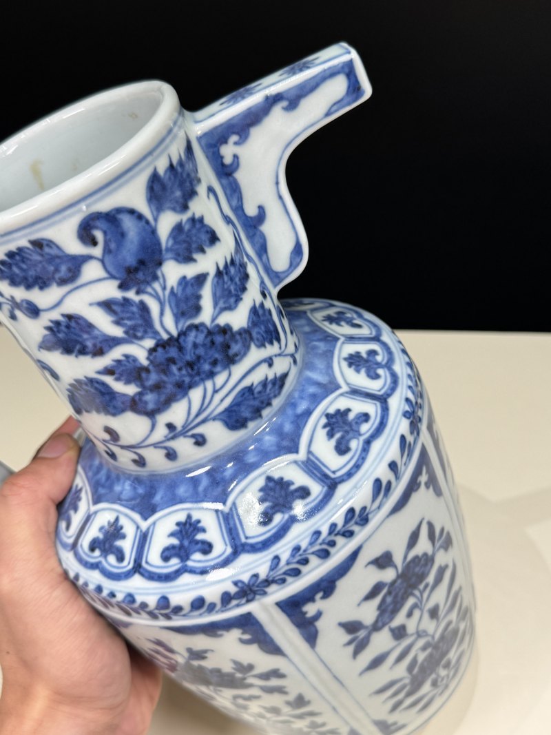 清雍正 仿永乐青花折枝花卉纹执壶 - 图10