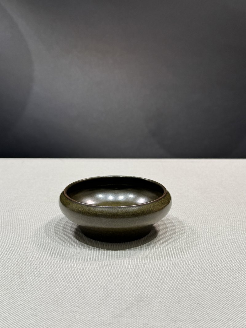 清乾隆 茶叶末釉水洗 - 图3