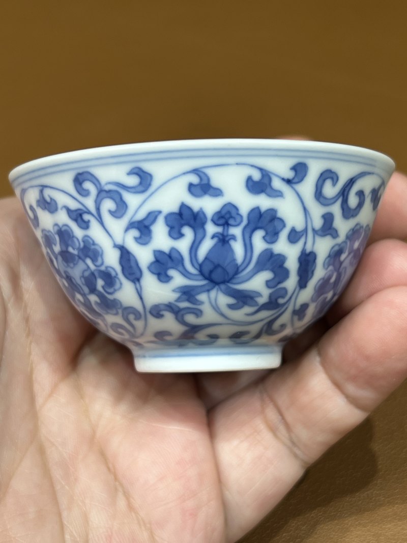 清雍正 青花宝相花纹小杯一对 - 图16