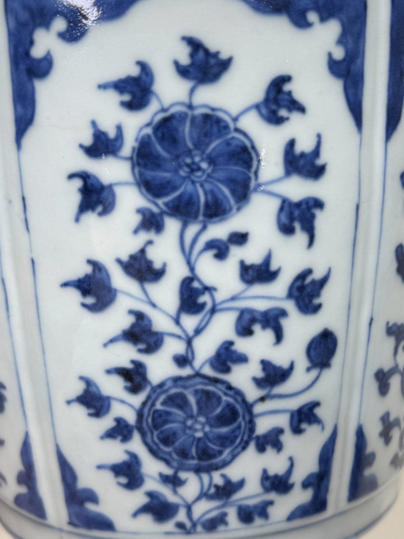 清雍正 仿永乐青花折枝花卉纹执壶 - 图11