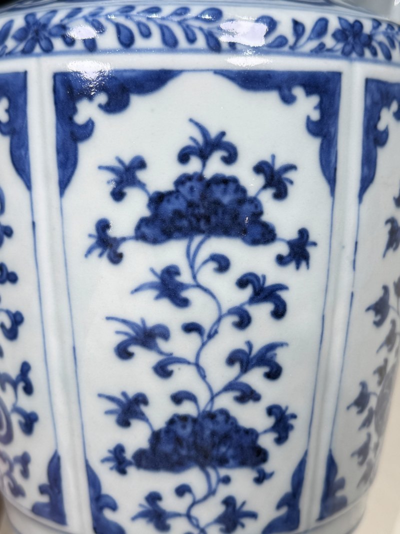 清雍正 仿永乐青花折枝花卉纹执壶 - 图12