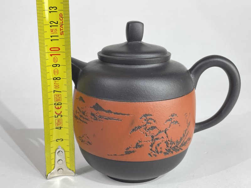 名家款紫砂壶一把 - 图6