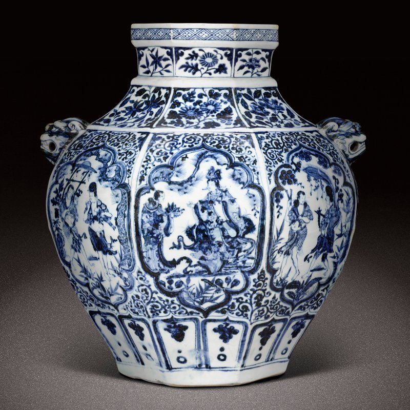 元 青花開光「西王母蟠桃會」故事圖八方大罐  YUAN DYNASTY (1279-1368) - 图2
