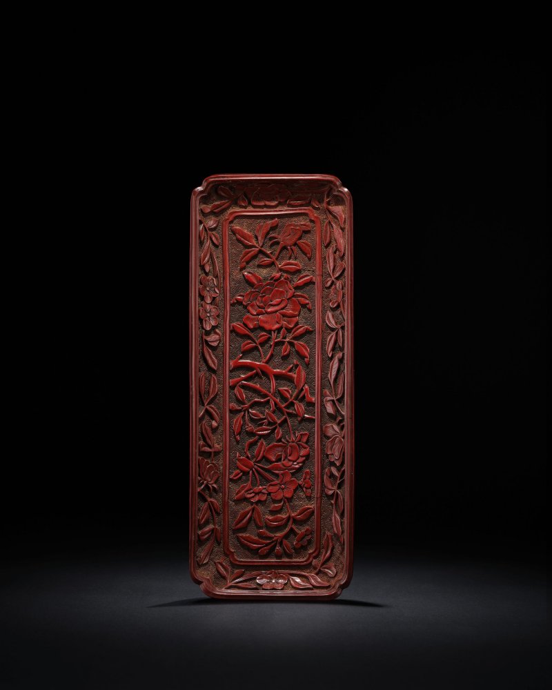 明晚期　剔紅開光花卉紋委角長方盤 | A CARVED CINNABAR LACQUER 'FLORAL' TRAY - 图1