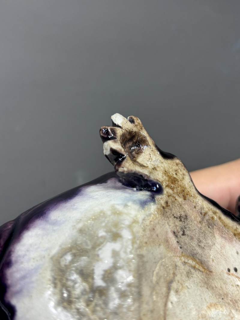    清康熙 茄皮紫蛙型蒲草盆 - 图10