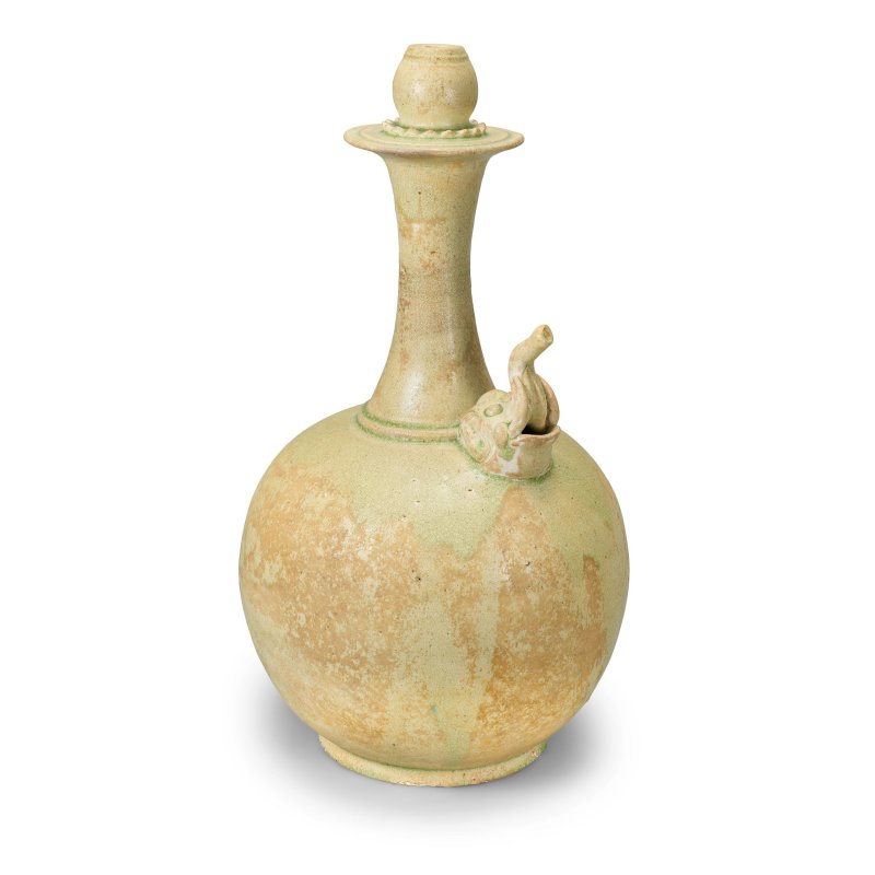 隋　洪州窯青釉象首淨水瓶 | A VERY RARE LARGE HONGZHOU CELADON-GLAZED 'ELEPHANT' ALTAR VESSEL - 图4
