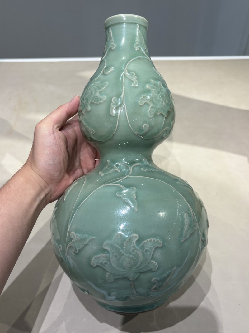 元 龍泉貼花纏枝牡丹紋葫蘆瓶 - 图18