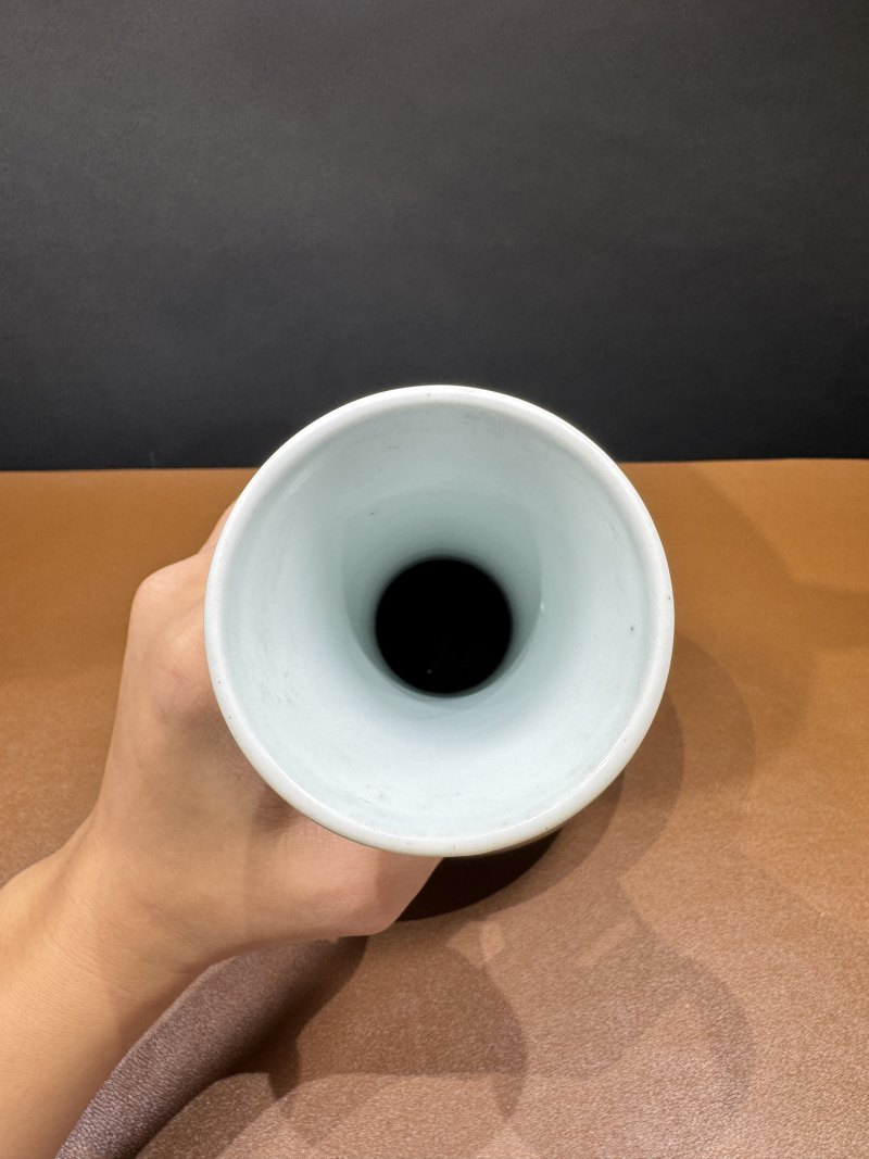 清乾隆 红釉小赏瓶 - 图5
