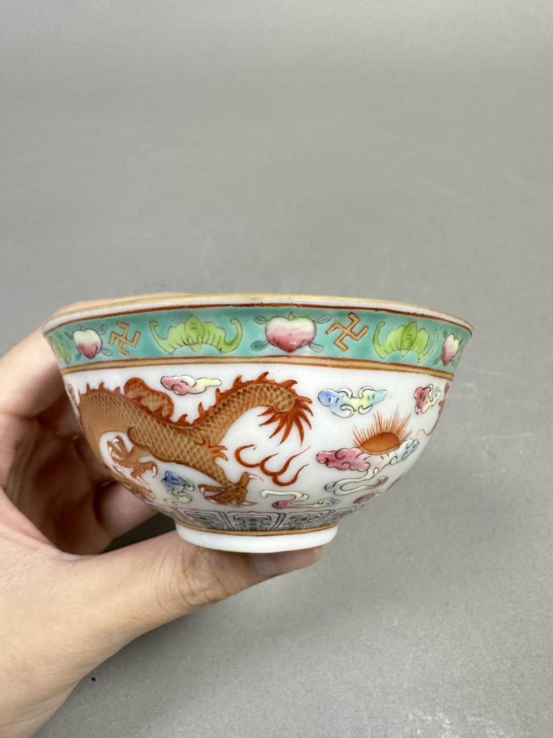    粉彩龙凤纹茶碗 - 图3