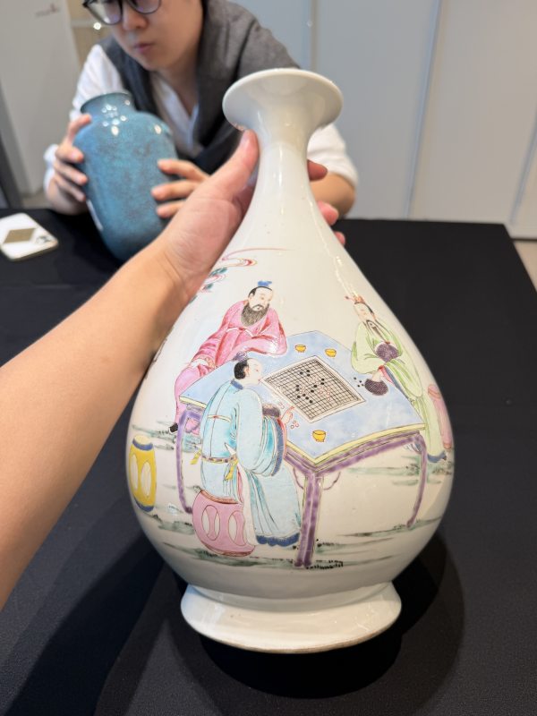 清雍正 粉彩高士對弈圖玉壺春瓶 - 图13