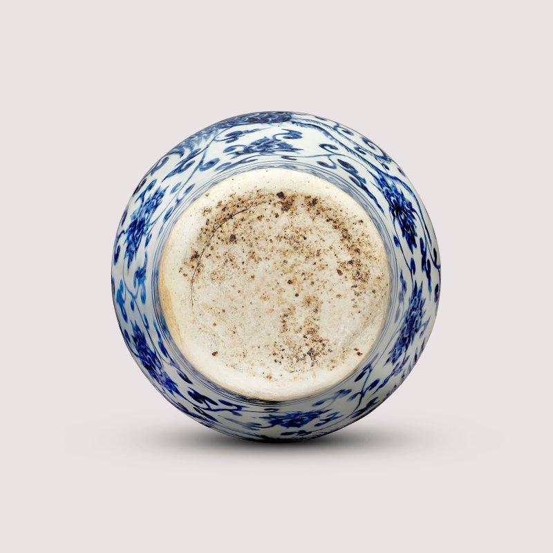 明正統 青花鳳凰穿蓮紋帶蓋梅瓶  ZHENGTONG PERIOD (1436-1449) - 图3