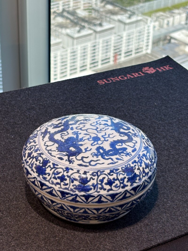明萬曆 青花雙龍戲珠圖圓捧盒 - 图11