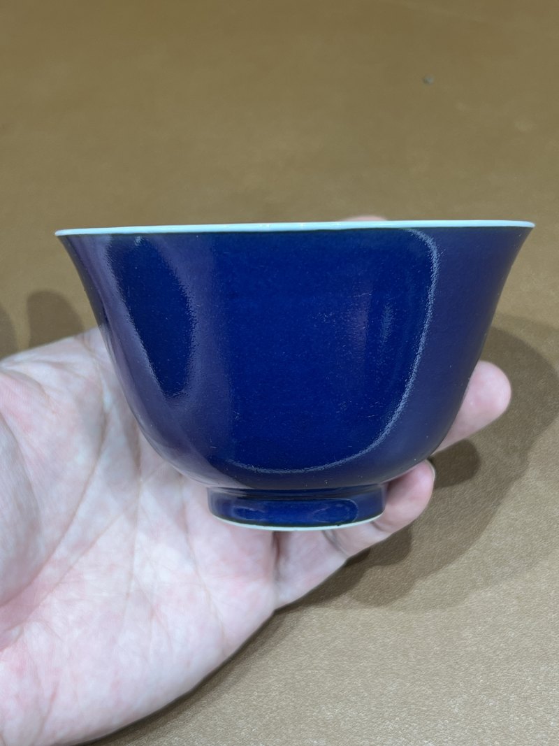 清雍正 宝石蓝釉金钟杯一对 - 图8