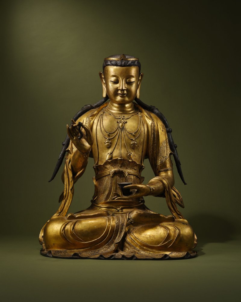 元/明　銅鎏金觀音坐像 | AN EXCEPTIONALLY RARE MONUMENTAL GILT-BRONZE FIGURE OF AVALOKITESVARA - 图5