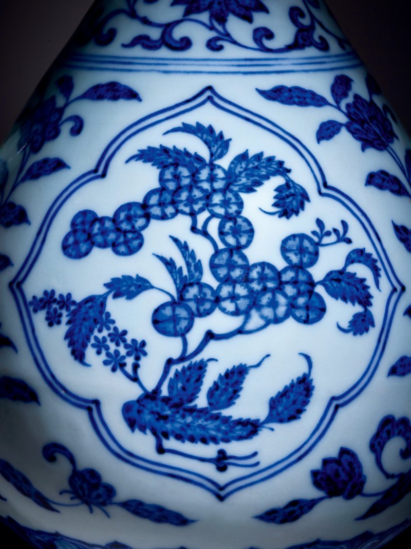 清乾隆 青花折枝瑞果纹执壶 - 图4