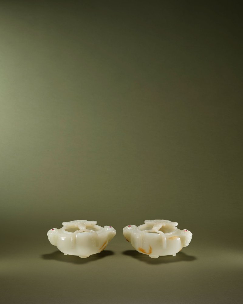 清乾隆　白玉福壽喜慶水丞一對 | A VERY RARE PAIR OF WHITE JADE 'HAPPINESS' WATER COUPS - 图4