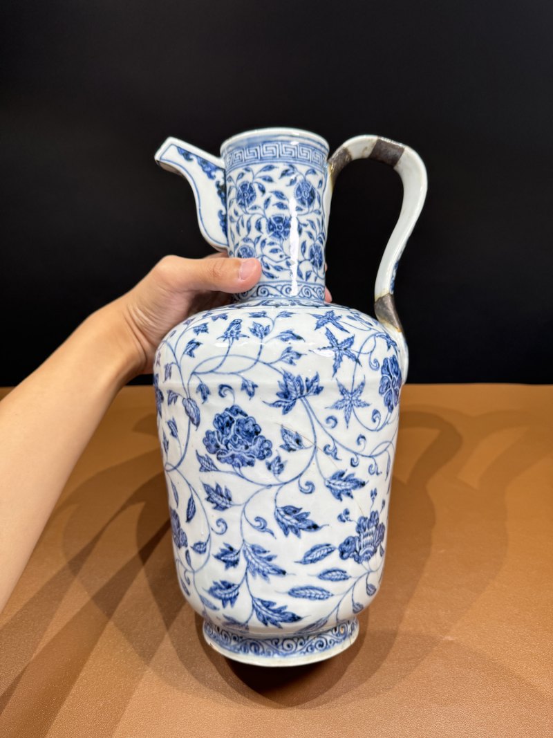 明永乐 青花缠枝花卉纹执壶 - 图4