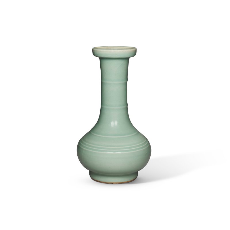 南宋 龍泉窯粉青釉弦紋盤口瓶  SOUTHERN SONG DYNASTY (1127-1279) - 图2