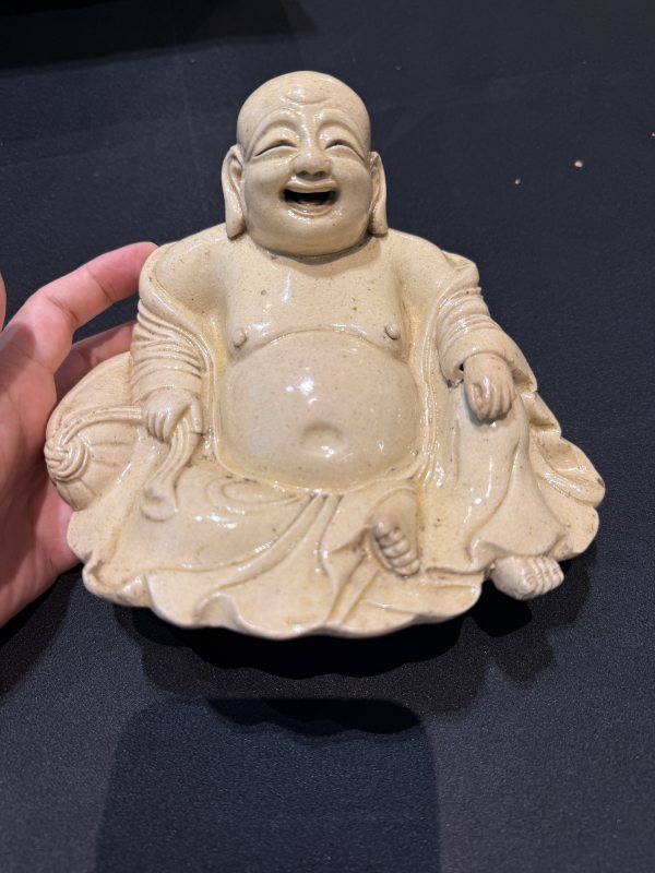 明 漳州窯米黃釉布袋和尚 - 图8